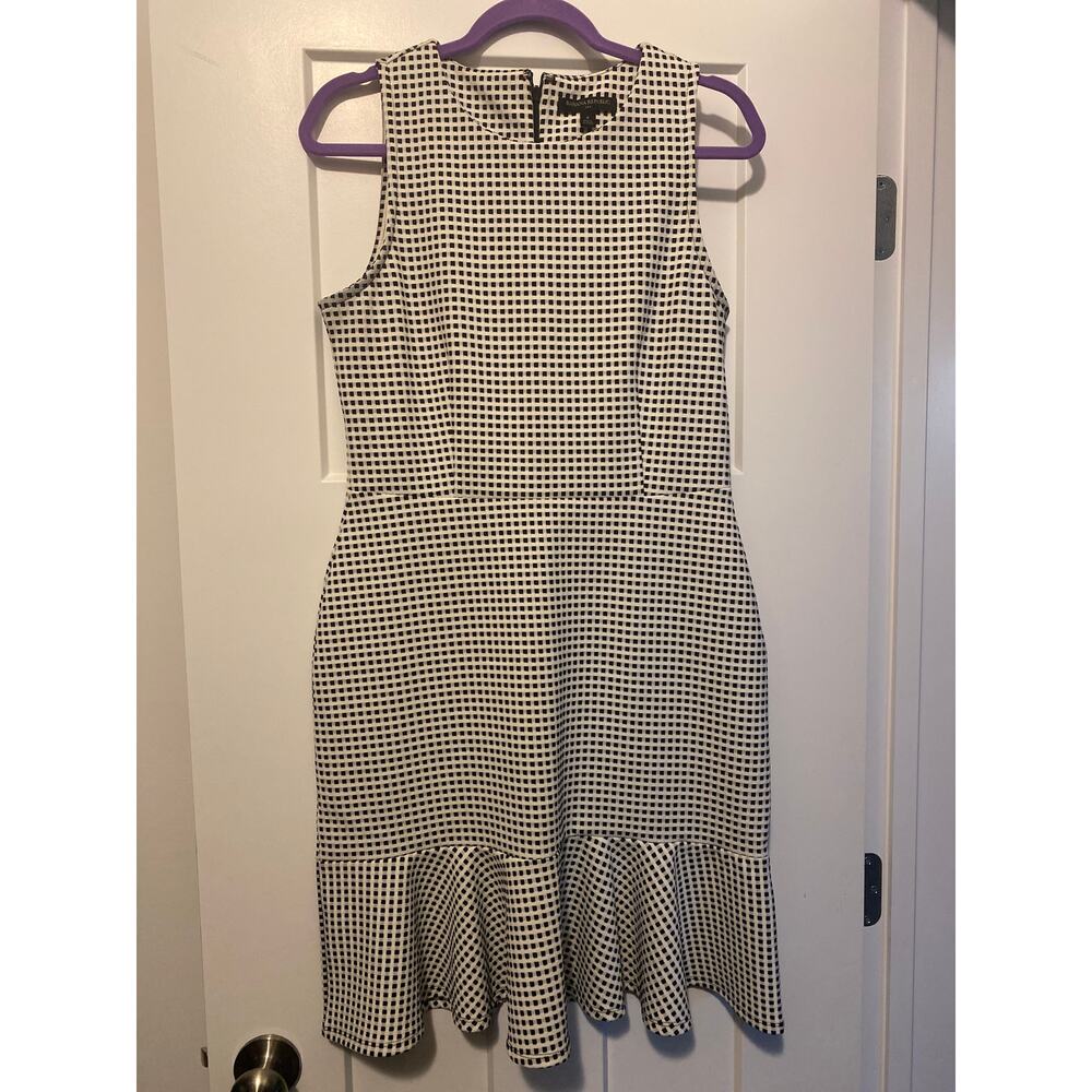 Banana Republic Black and White Gingham Sheath Dress - Excellent Condition